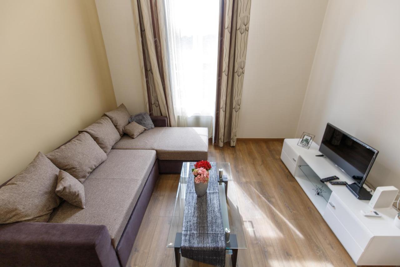 A37 Awesome Apartments Budapest Esterno foto