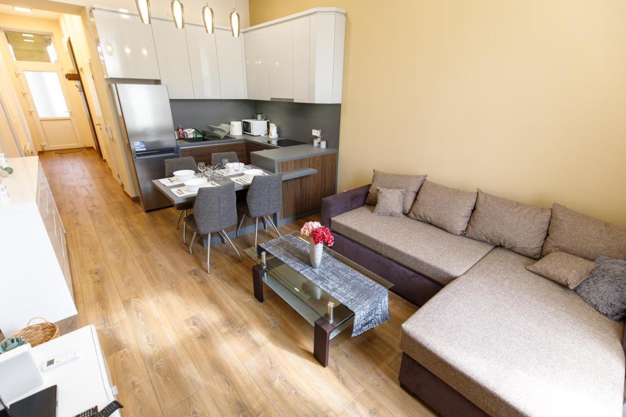 A37 Awesome Apartments Budapest Esterno foto